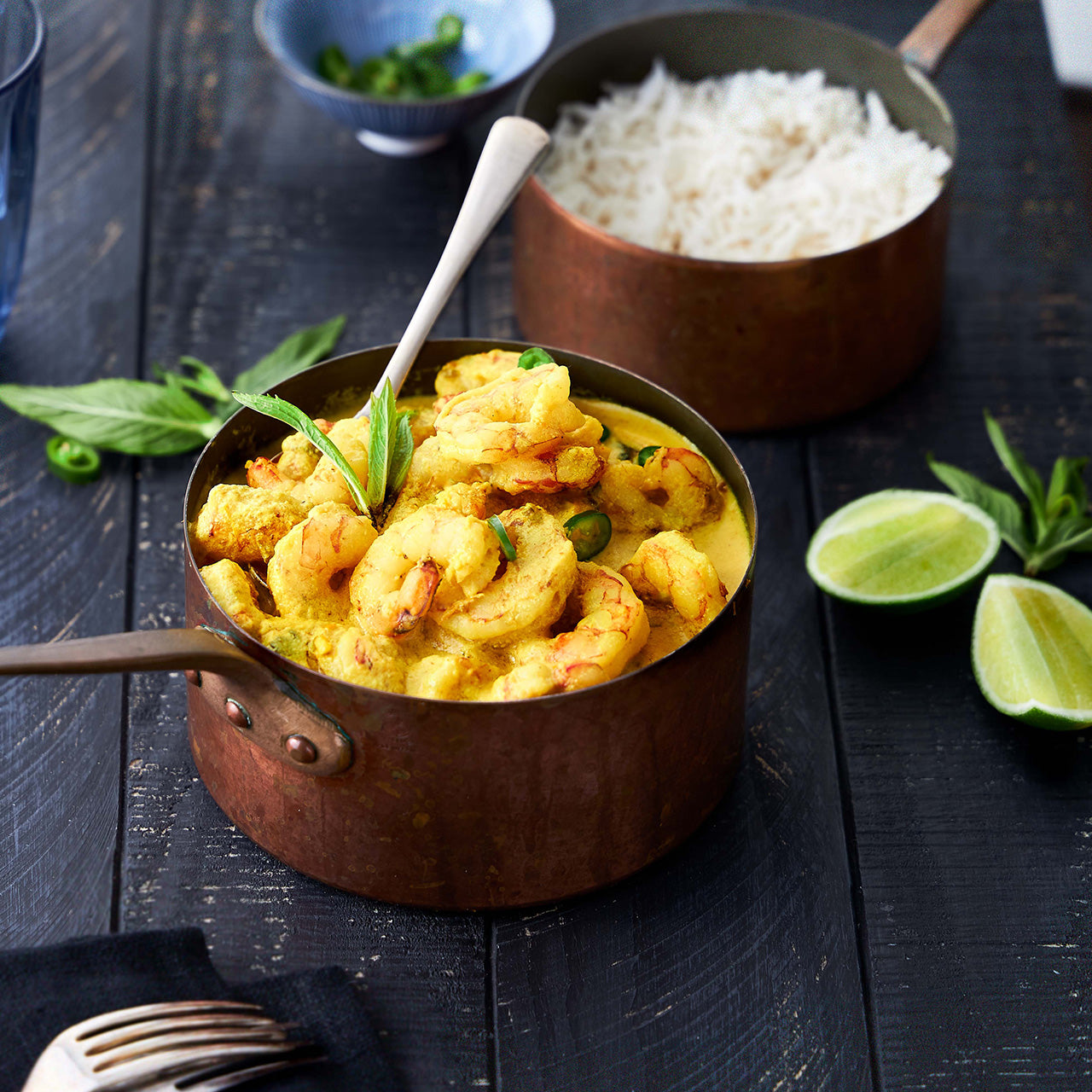 Lemongrass, coconut and turmeric curry of prawns