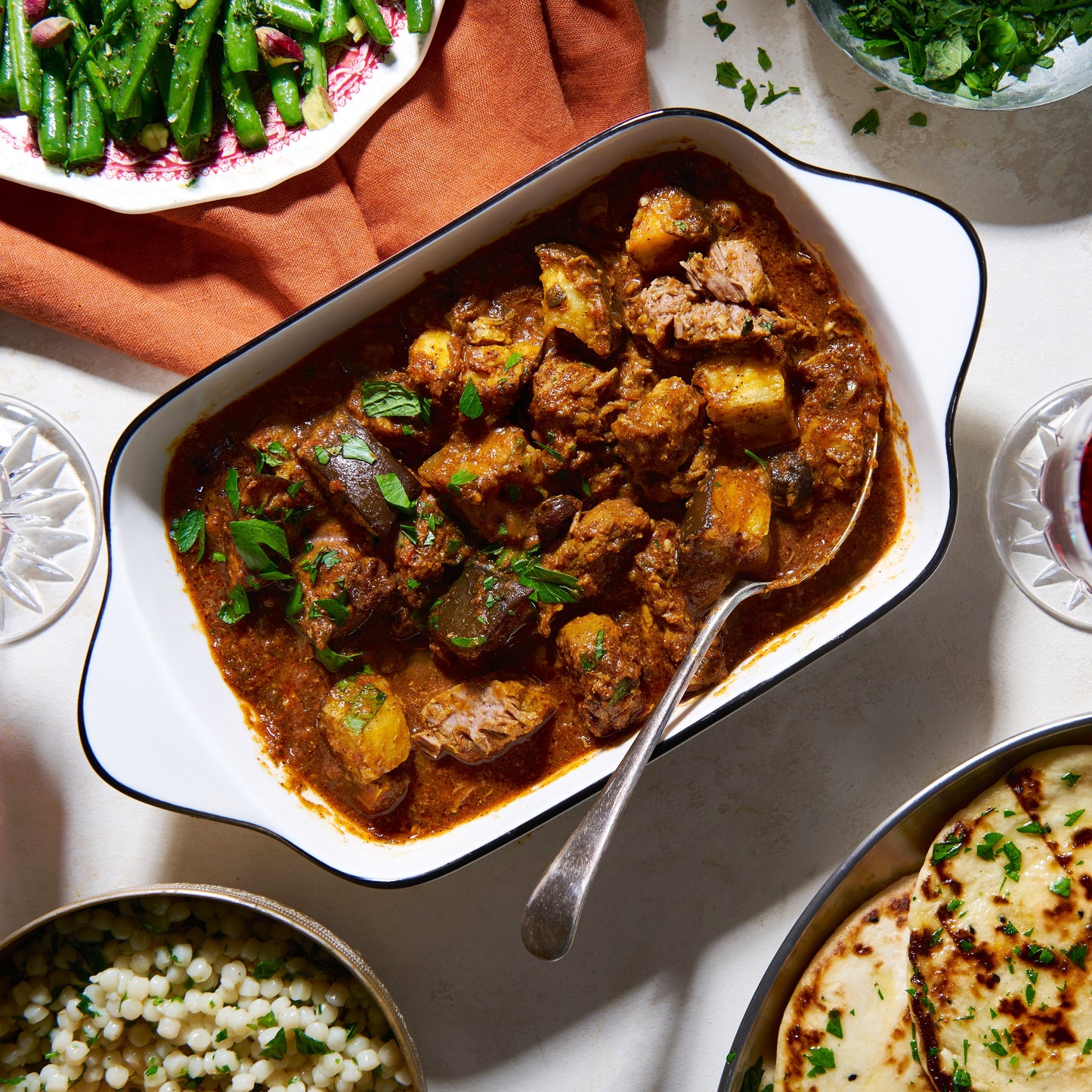 Cinnamon-scented lamb with eggplant