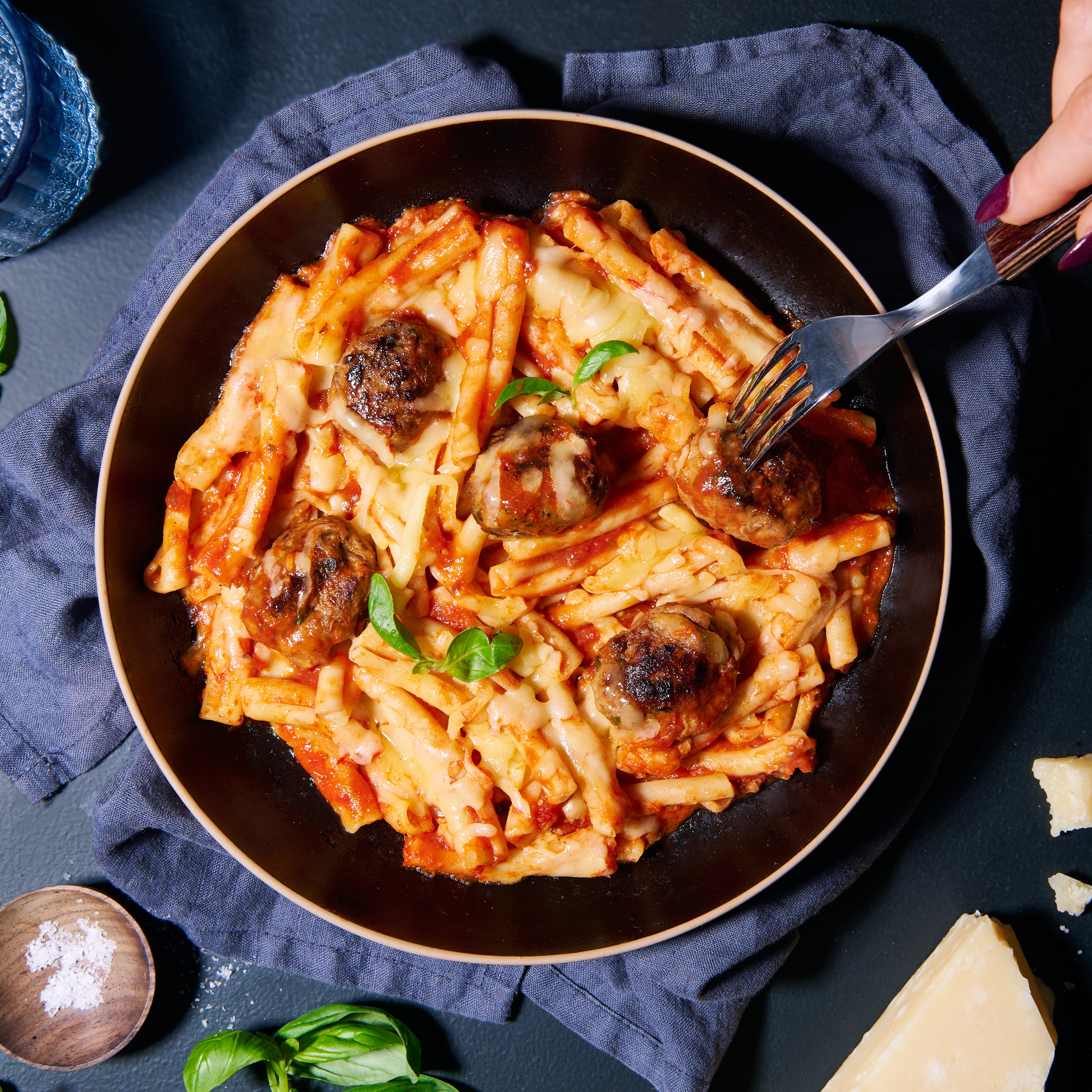 Casarecce with meatballs and mozzarella