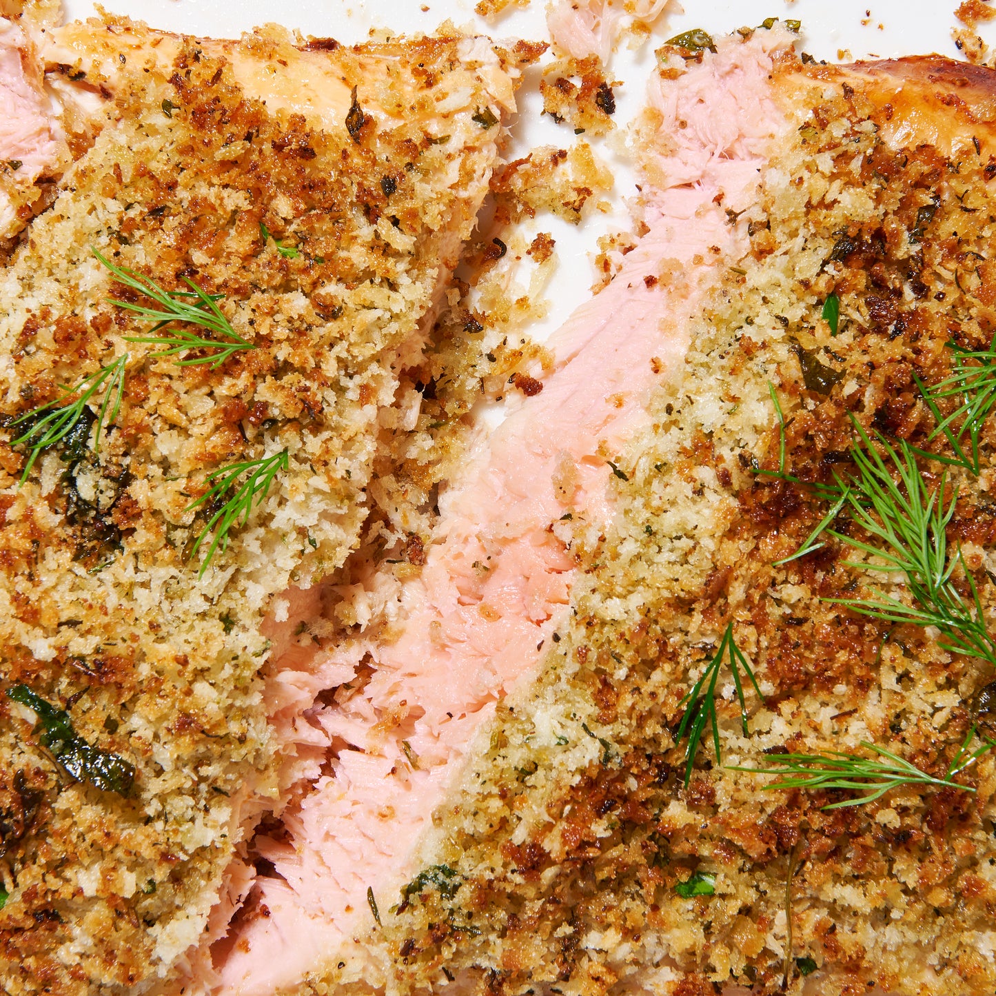 Fennel and herb-crusted salmon with horseradish-dill cream macro