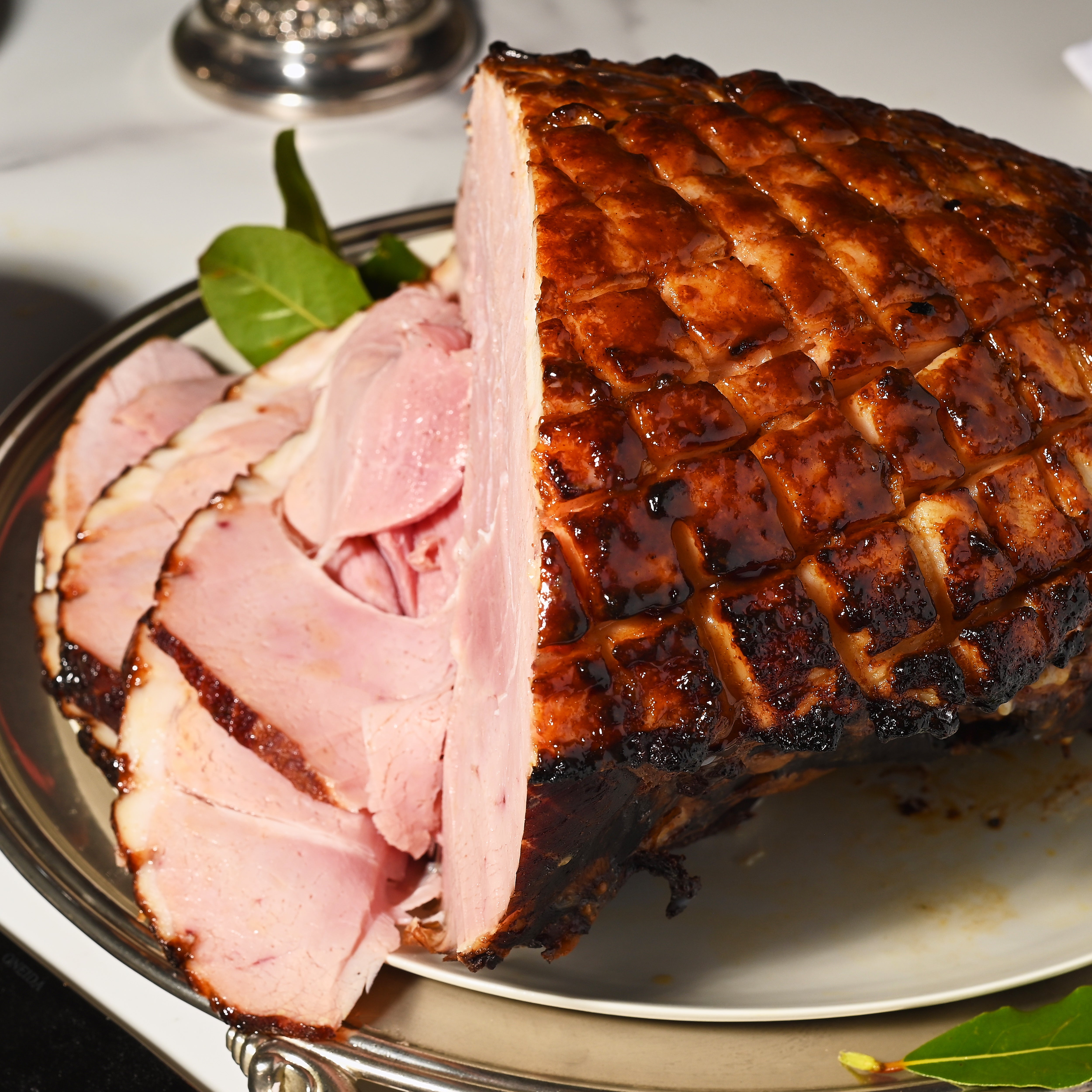 Free-range Christmas ham with spiced maple glaze-rump end