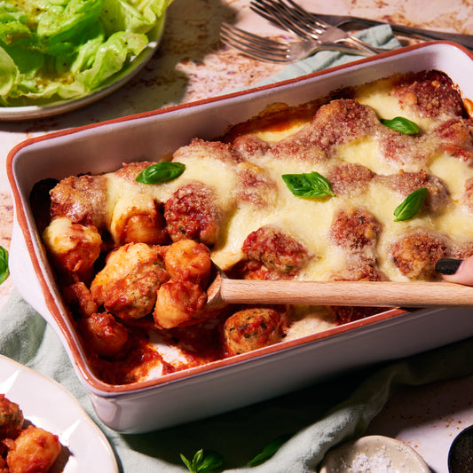 Gnocchi with chicken polpettine, tomato and bocconcini