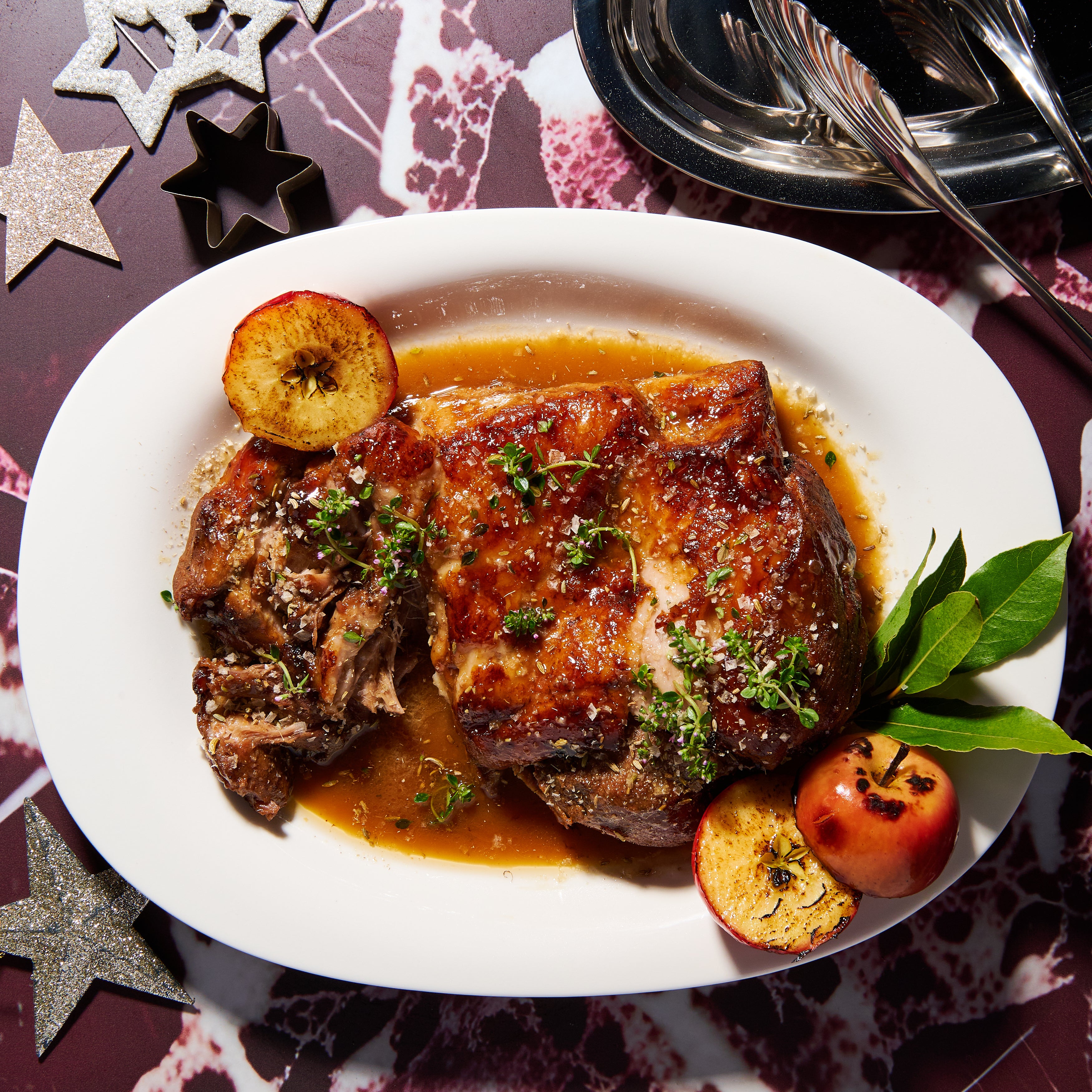 Slow-cooked caramelised pork shoulder with fennel salt