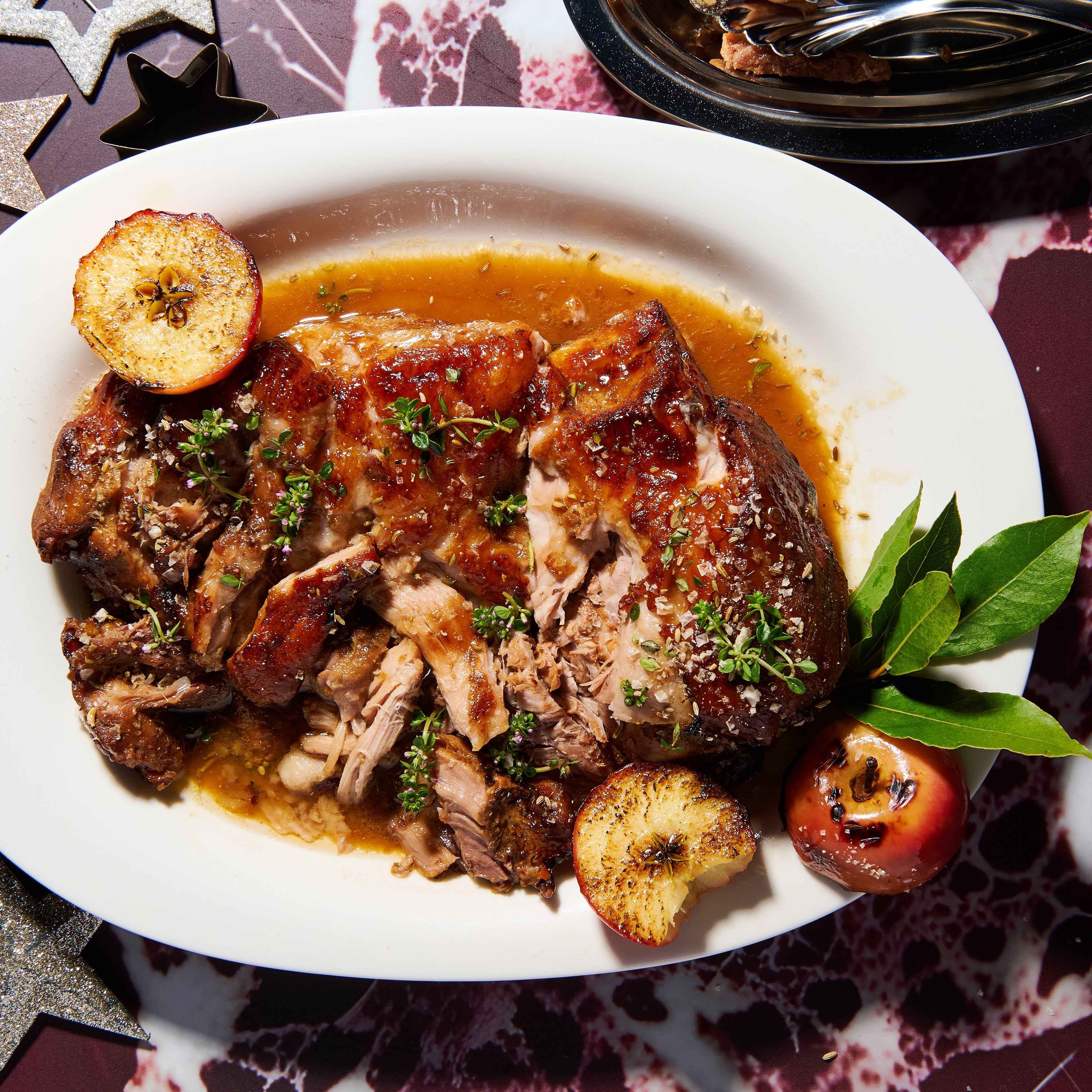 Slow-cooked caramelised pork shoulder with fennel salt 