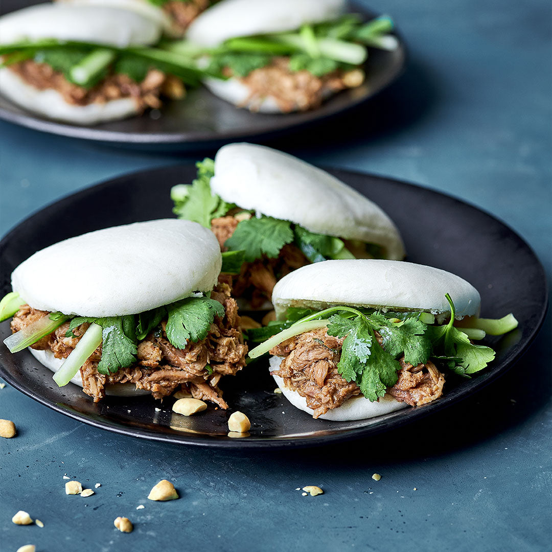 Bao buns with slow-cooked hoisin pork