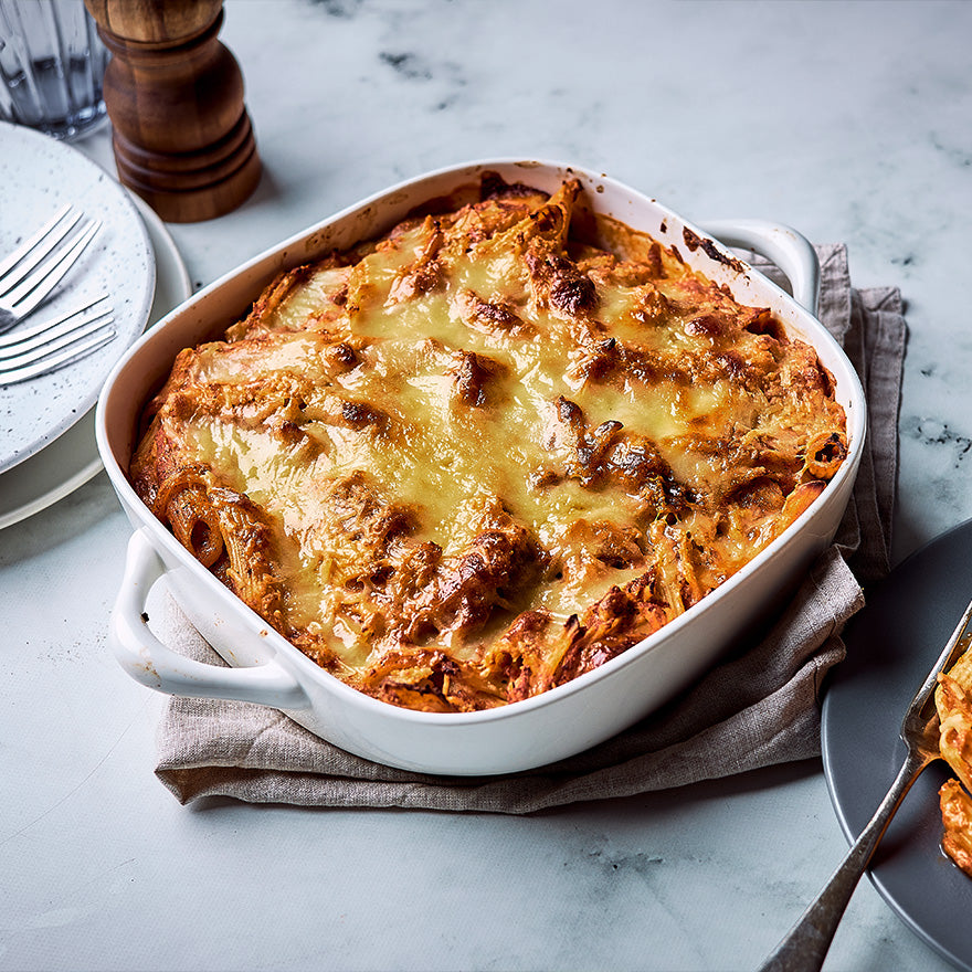 Cheesy tomato pasta with eight hidden veg